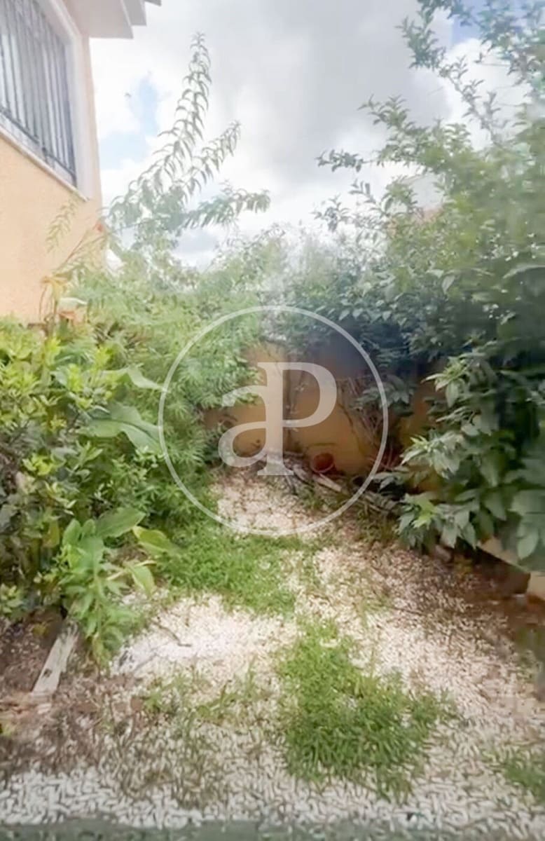 5 makuuhuone Huvila myytävänä paikassa Riba-roja de Turia - 345 000 € (Ref: 9228878)