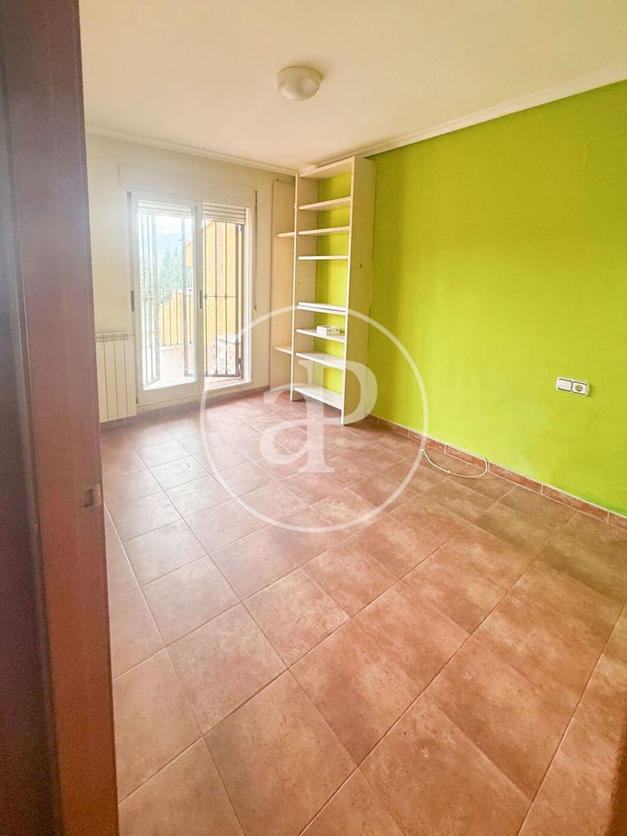 5 makuuhuone Huvila myytävänä paikassa Riba-roja de Turia - 345 000 € (Ref: 9228878)