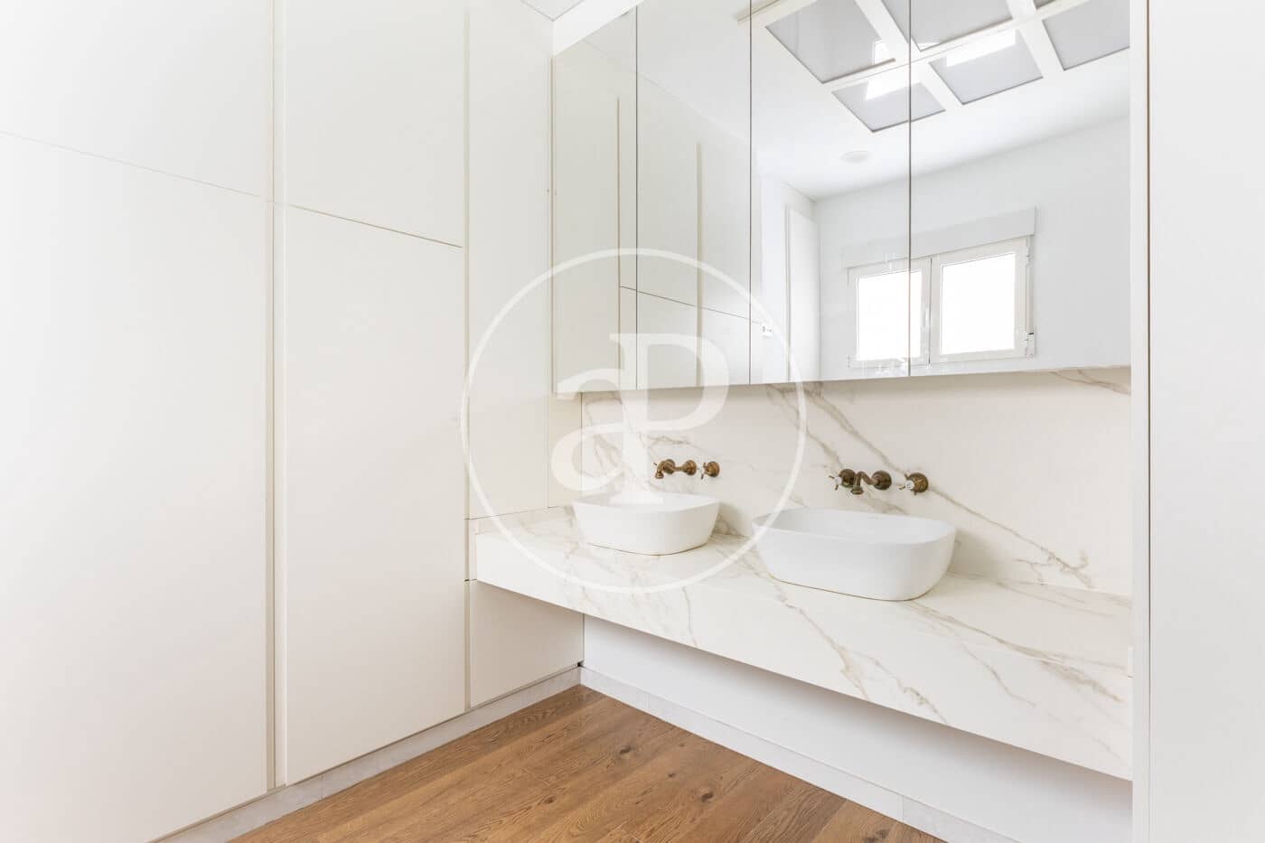 Appartement de 1 chambre à louer à Valence ville - 1 750 € (Ref: 9228881)