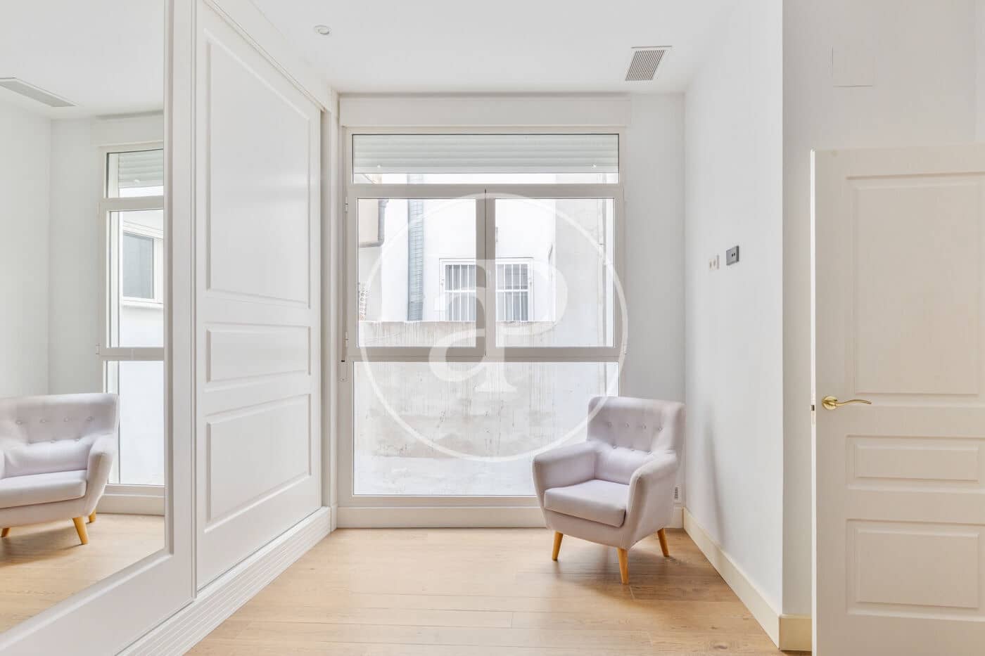 Appartement de 1 chambre à louer à Valence ville - 1 750 € (Ref: 9228881)