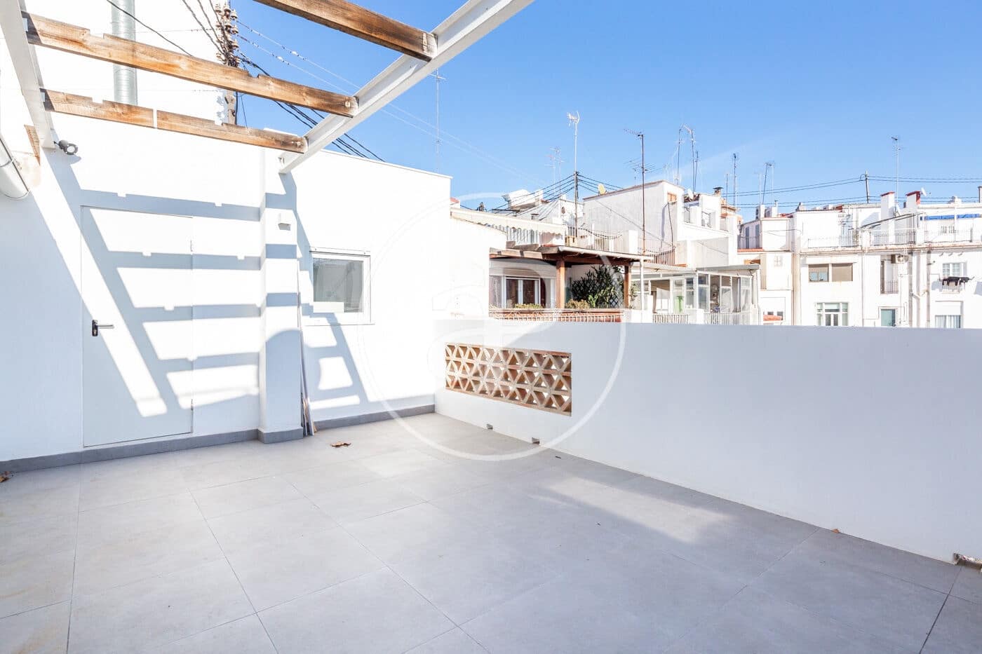 2 sypialnia Penthouse do wynajęcia w Miasto Walencja - 2 300 € (Ref: 9233032)