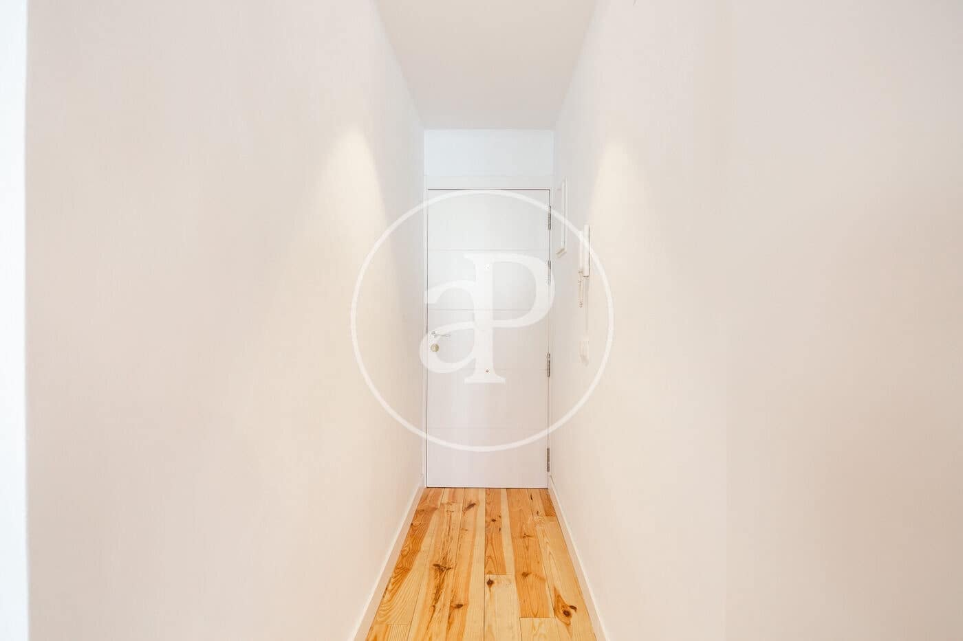 2 sypialnia Penthouse do wynajęcia w Miasto Walencja - 2 300 € (Ref: 9233032)