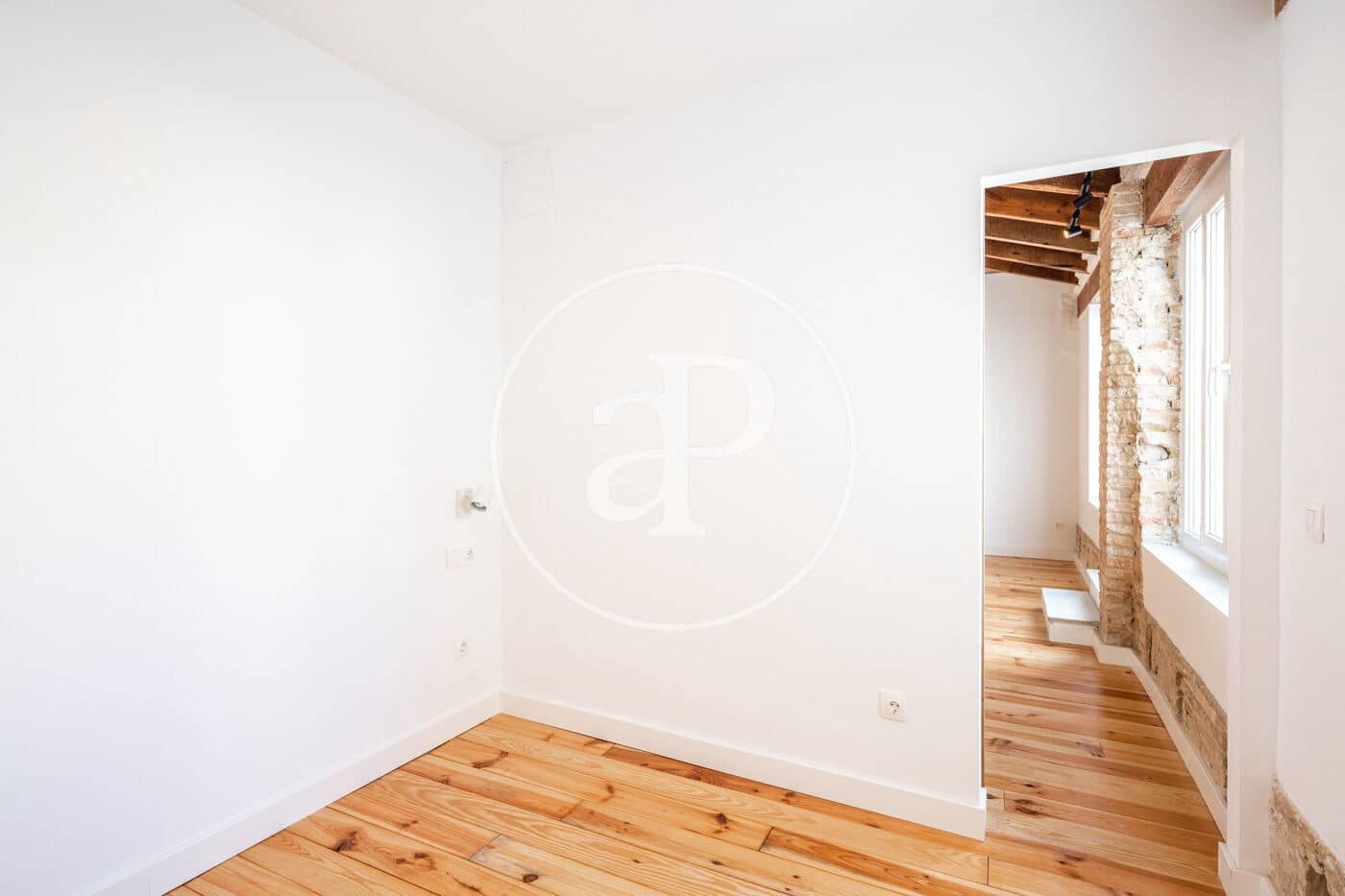 2 sypialnia Penthouse do wynajęcia w Miasto Walencja - 2 300 € (Ref: 9233032)