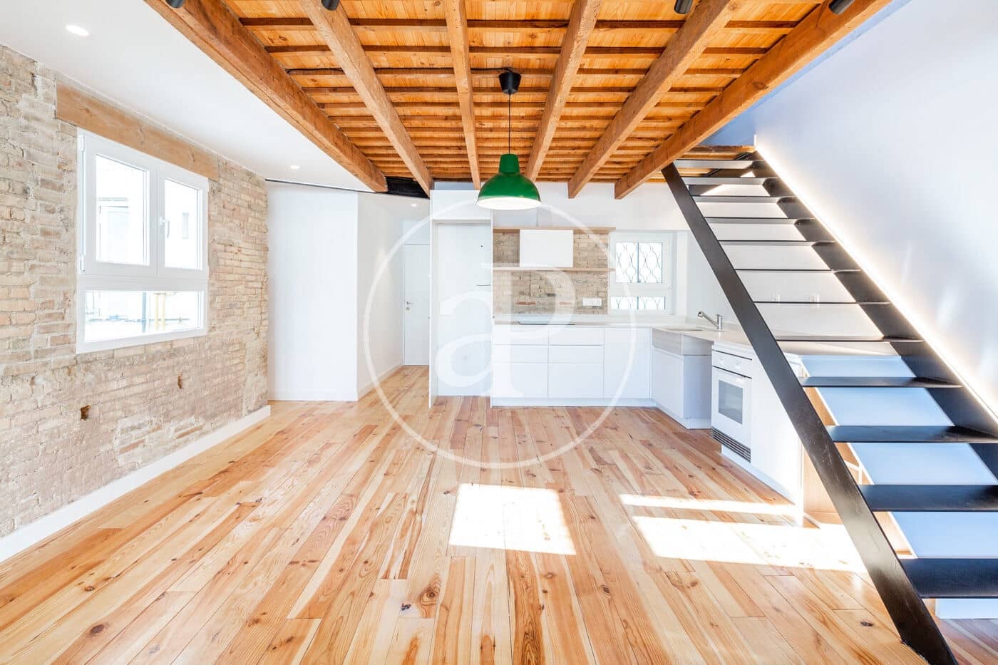 2 sypialnia Penthouse do wynajęcia w Miasto Walencja - 2 300 € (Ref: 9233032)