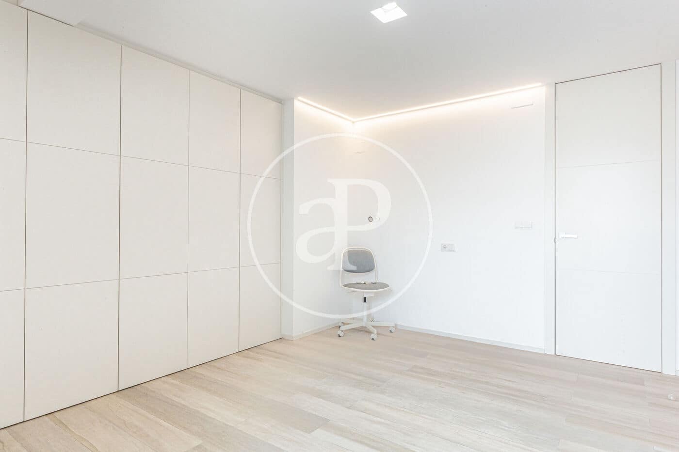 4 soveværelse Penthouse til salg i Valencia by - € 1.700.000 (Ref: 9236925)