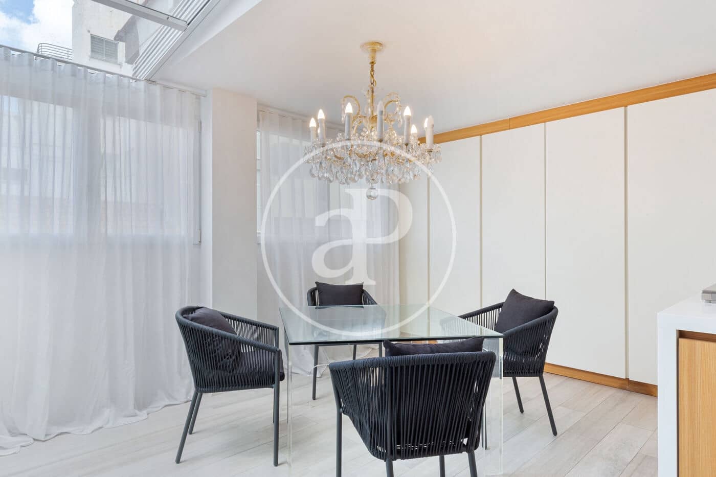 4 soveværelse Penthouse til salg i Valencia by - € 1.700.000 (Ref: 9236925)