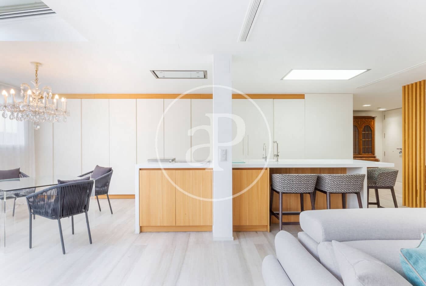 4 soveværelse Penthouse til salg i Valencia by - € 1.700.000 (Ref: 9236925)