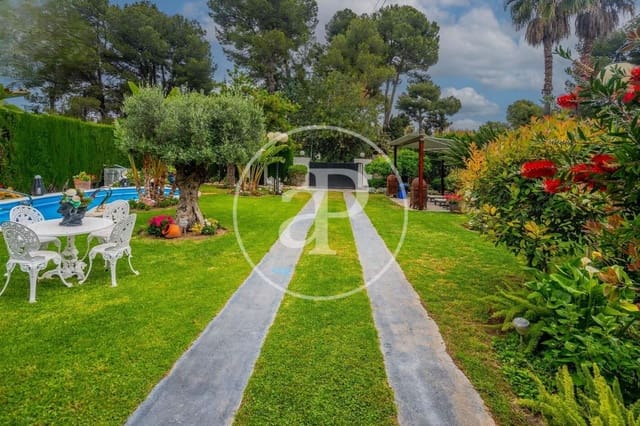 6 soveværelse Lejlighed til salg i La Cañada, Paterna med swimmingpool - € 1.000.000 (Ref: 9236928)