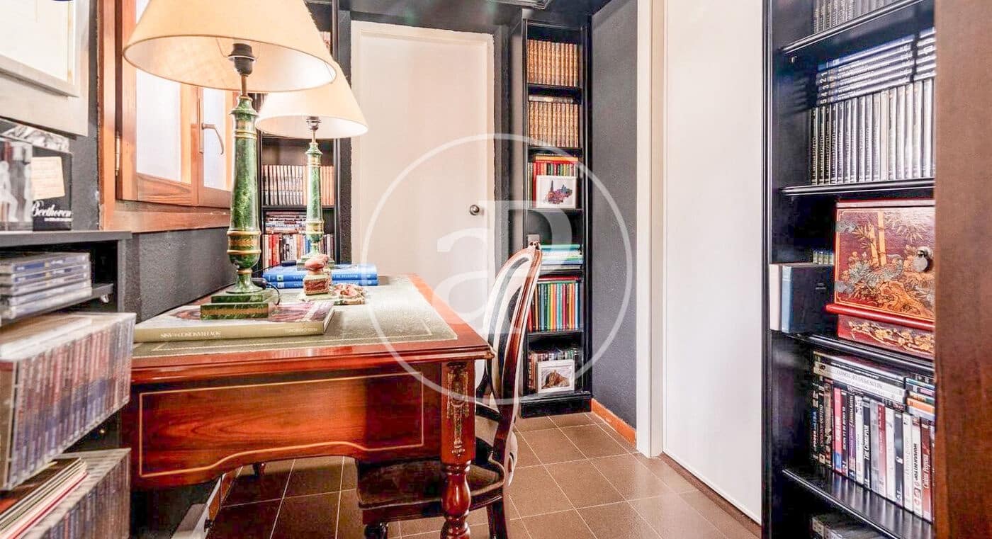 6 soveværelse Lejlighed til salg i La Canada med swimmingpool - € 1.000.000 (Ref: 9236928)