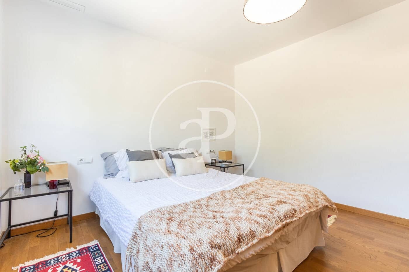 4 soveværelse Villa til leje i Chiva med swimmingpool - € 3.500 (Ref: 9237948)