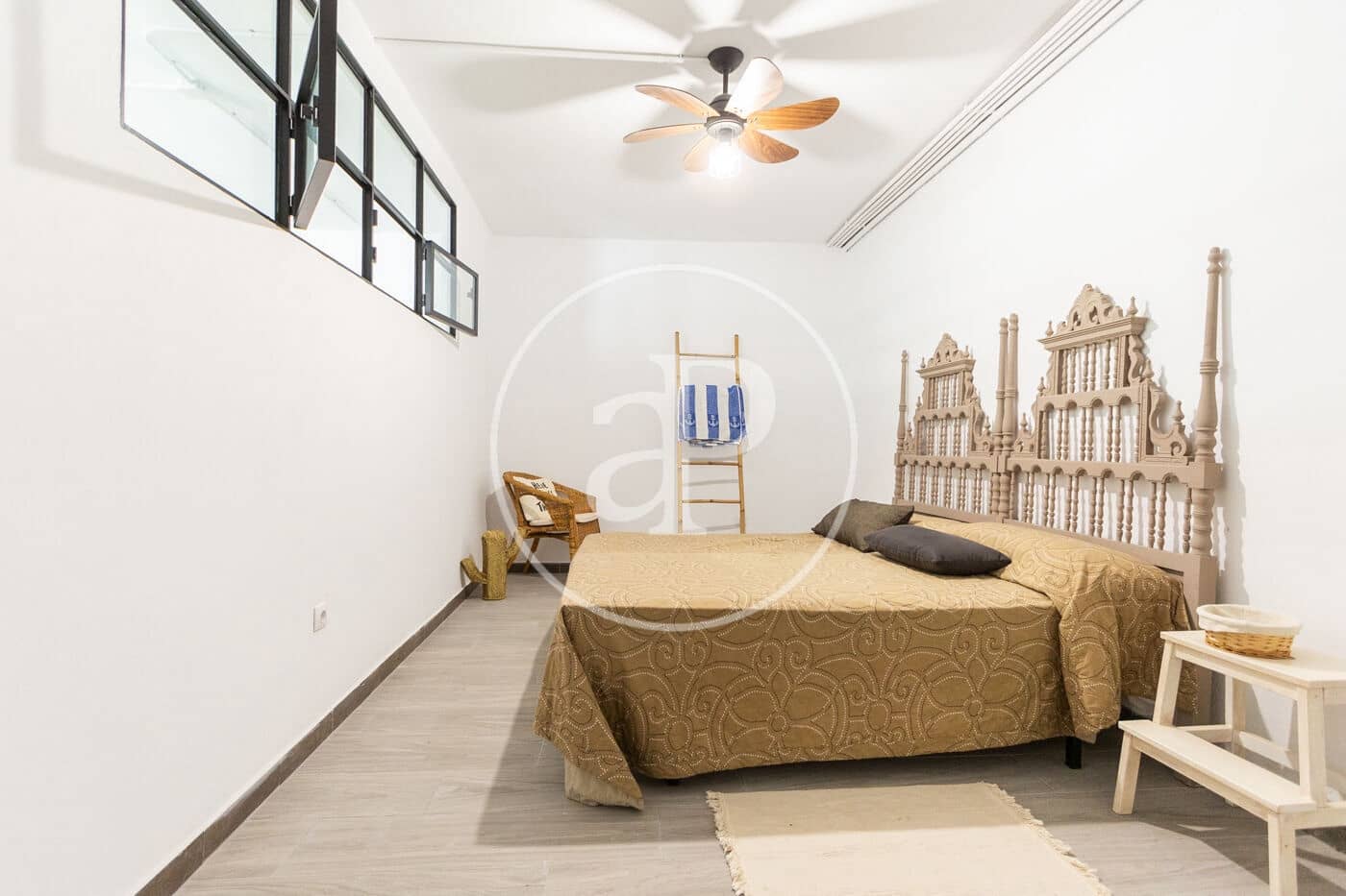 4 soveværelse Villa til leje i Chiva med swimmingpool - € 3.500 (Ref: 9237948)