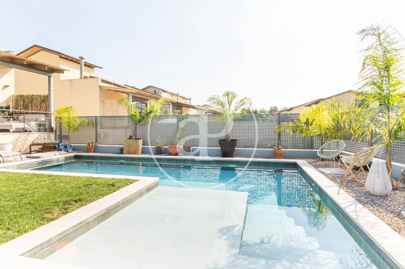 4 soveværelse Villa til leje i Chiva med swimmingpool - € 3.500 (Ref: 9237948)