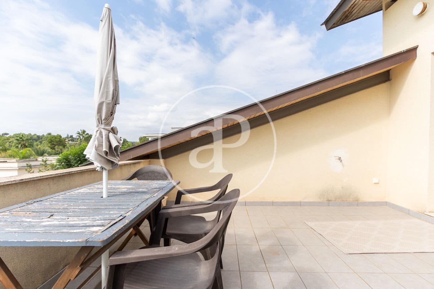 4 soveværelse Villa til leje i Chiva med swimmingpool - € 3.500 (Ref: 9237948)