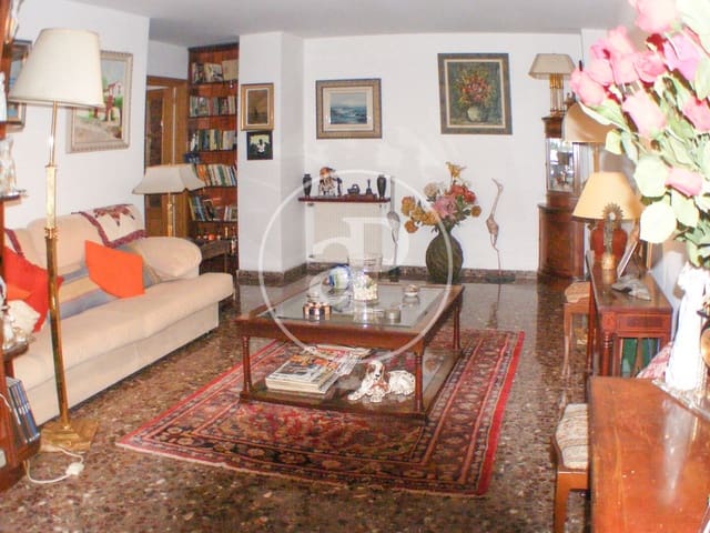 3 soveværelse Lejlighed til salg i Campanar, Valencia by - € 460.000 (Ref: 9240460)