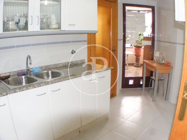 3 soveværelse Lejlighed til salg i Campanar, Valencia by - € 460.000 (Ref: 9240460)