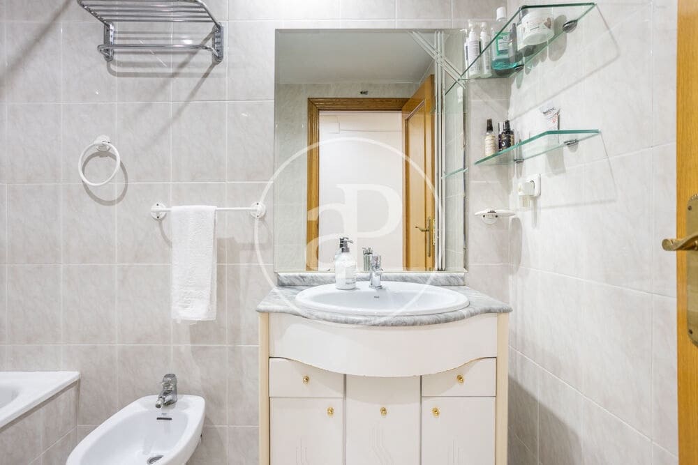3 slaapkamer Appartement te koop in Valencia stad met garage - € 460.000 (Ref: 9240460)