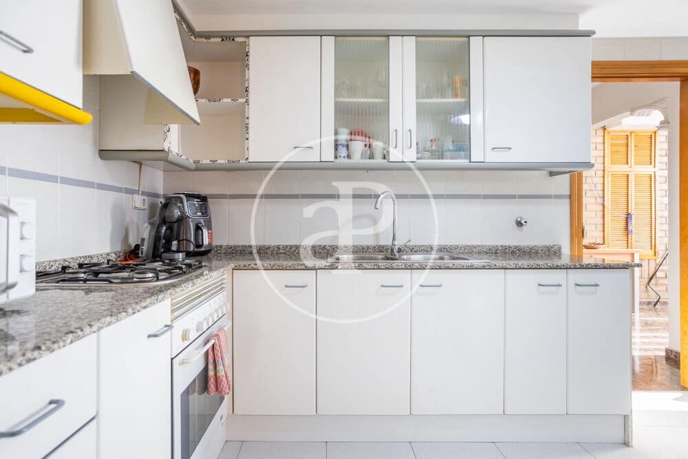 3 slaapkamer Appartement te koop in Valencia stad met garage - € 460.000 (Ref: 9240460)