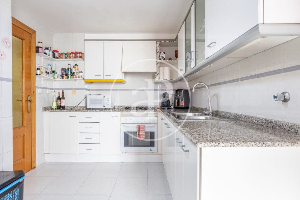3 slaapkamer Appartement te koop in Valencia stad met garage - € 460.000 (Ref: 9240460)