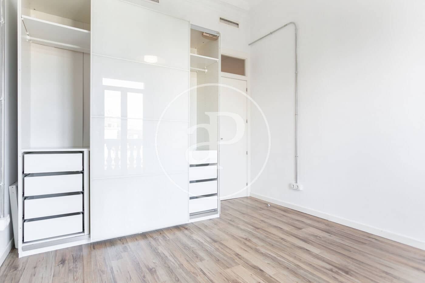 2 soveværelse Lejlighed til leje i Valencia by - € 1.800 (Ref: 9243456)