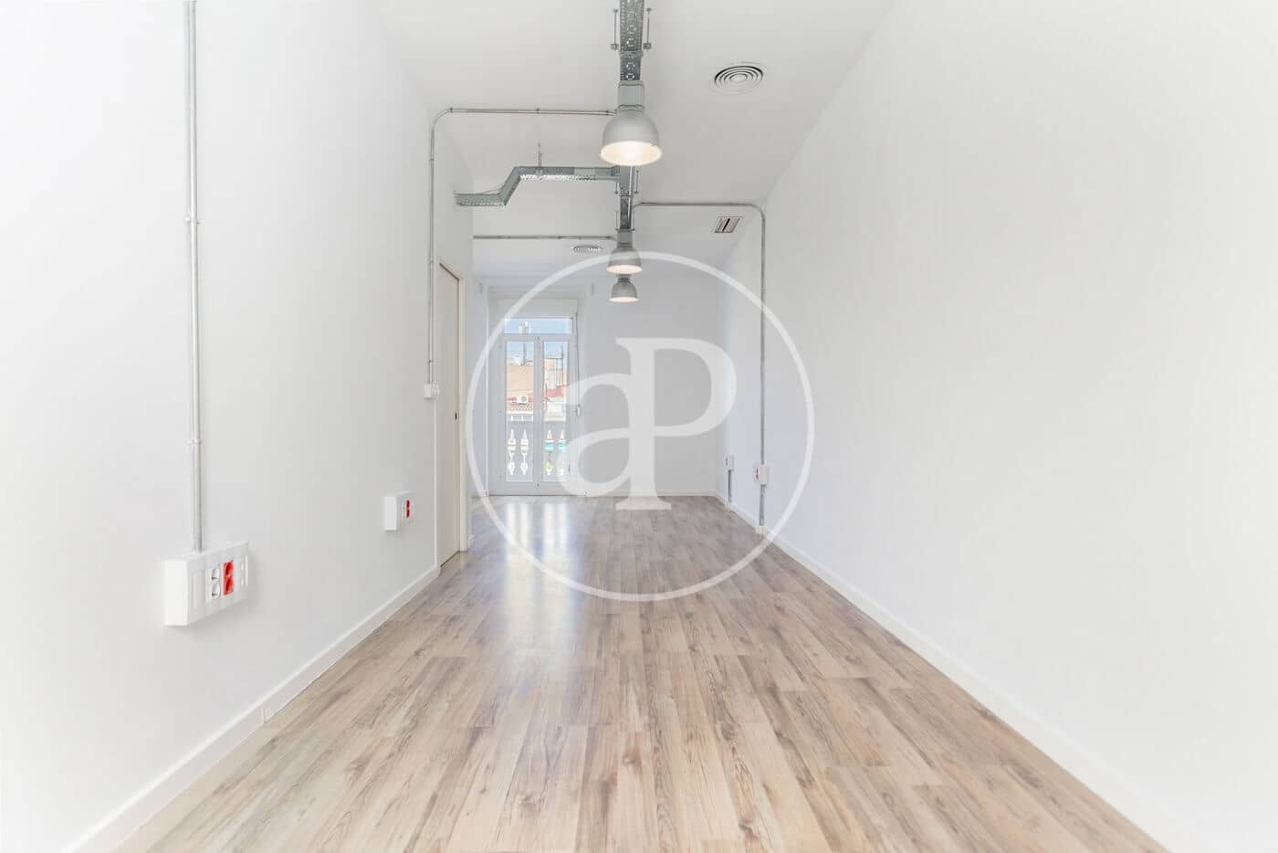 2 soveværelse Lejlighed til leje i Valencia by - € 1.800 (Ref: 9243456)