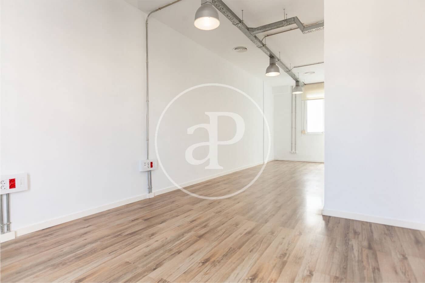 2 soveværelse Lejlighed til leje i Valencia by - € 1.800 (Ref: 9243456)