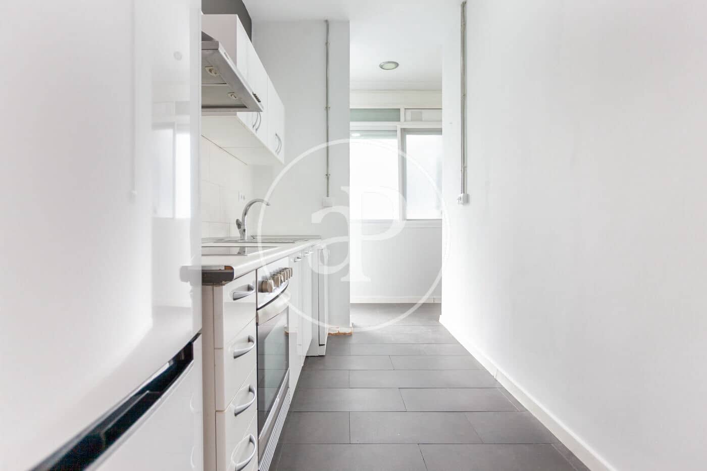 2 soveværelse Lejlighed til leje i Valencia by - € 1.800 (Ref: 9243456)