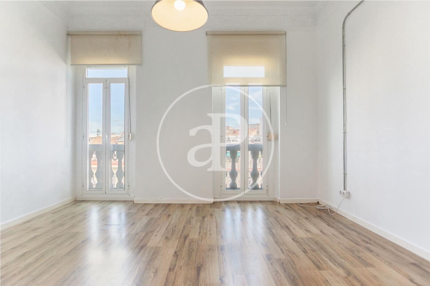 2 soveværelse Lejlighed til leje i Valencia by - € 1.800 (Ref: 9243456)