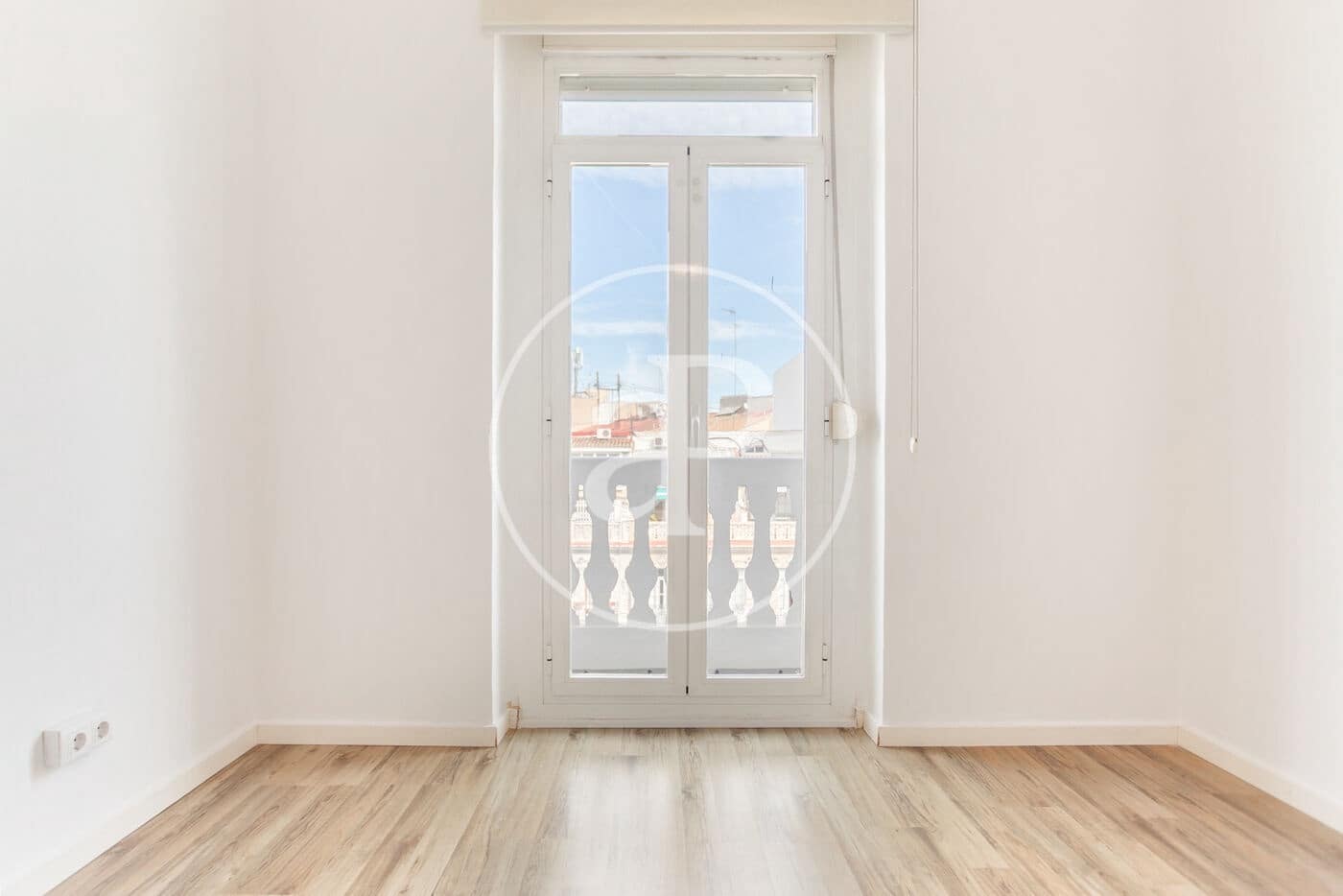 2 soveværelse Lejlighed til leje i Valencia by - € 1.800 (Ref: 9243456)