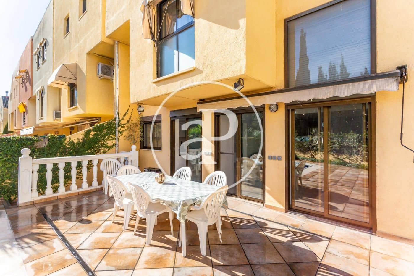 5 makuuhuone Huvila vuokrattavana paikassa Picanya mukana uima-altaan - 2 500 € (Ref: 9243457)