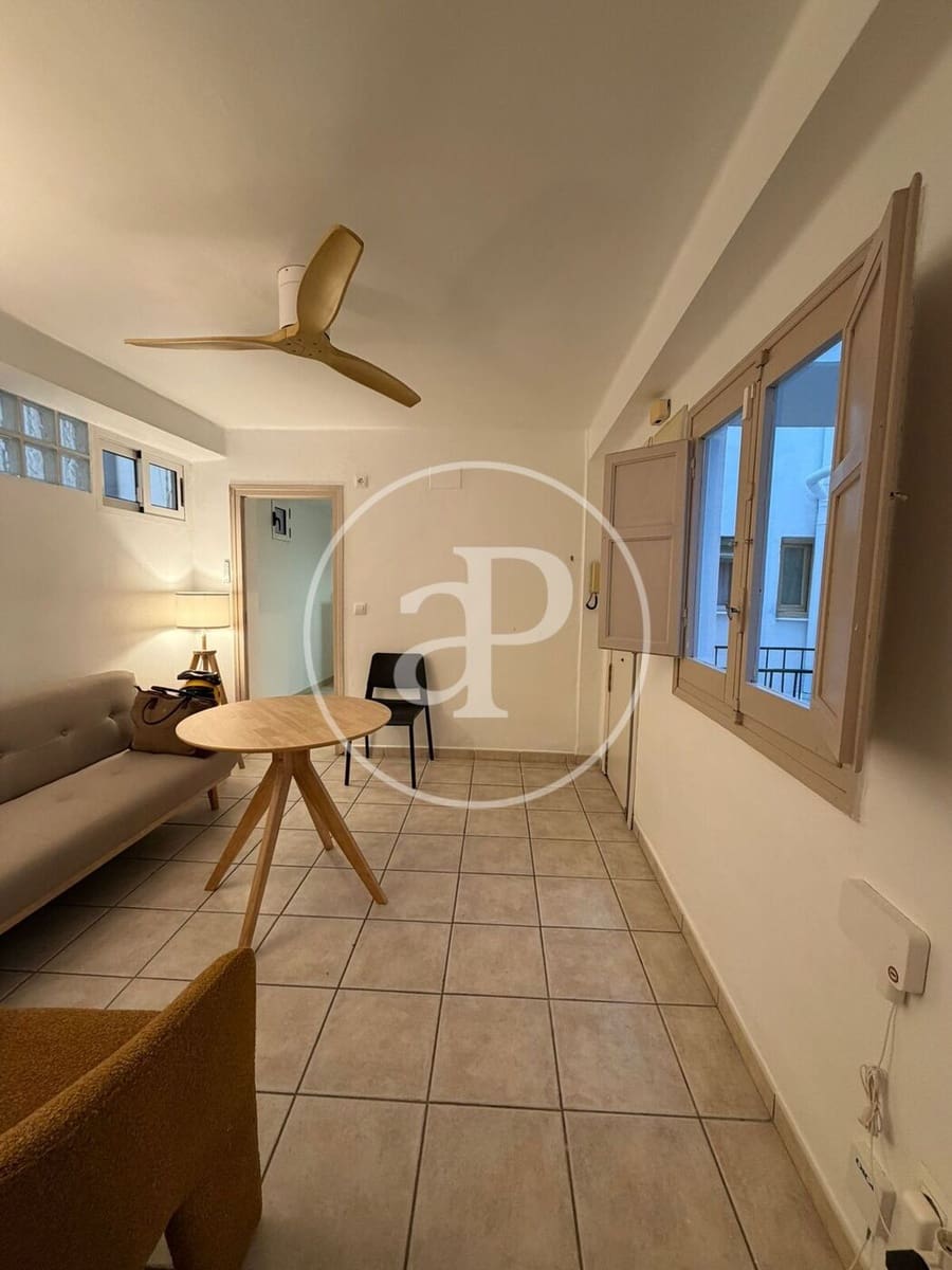 2 sypialnia Apartament do wynajęcia w Miasto Walencja - 1 000 € (Ref: 9247359)