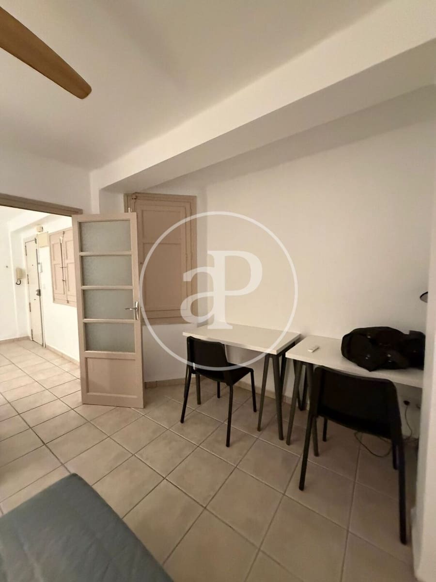 2 sypialnia Apartament do wynajęcia w Miasto Walencja - 1 000 € (Ref: 9247359)