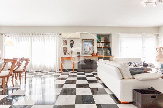 8 quarto Moradia para venda em El Puerto, Dénia com piscina - 1 395 000 € (Ref: 9252501)