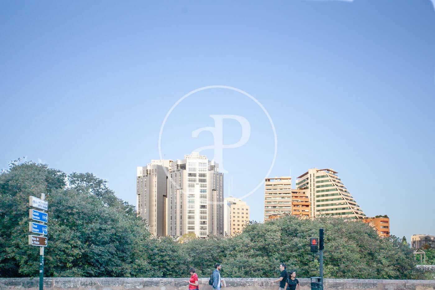 5 soverom Leilighet til leie i Valencia by - € 2 200 (Ref: 9255351)