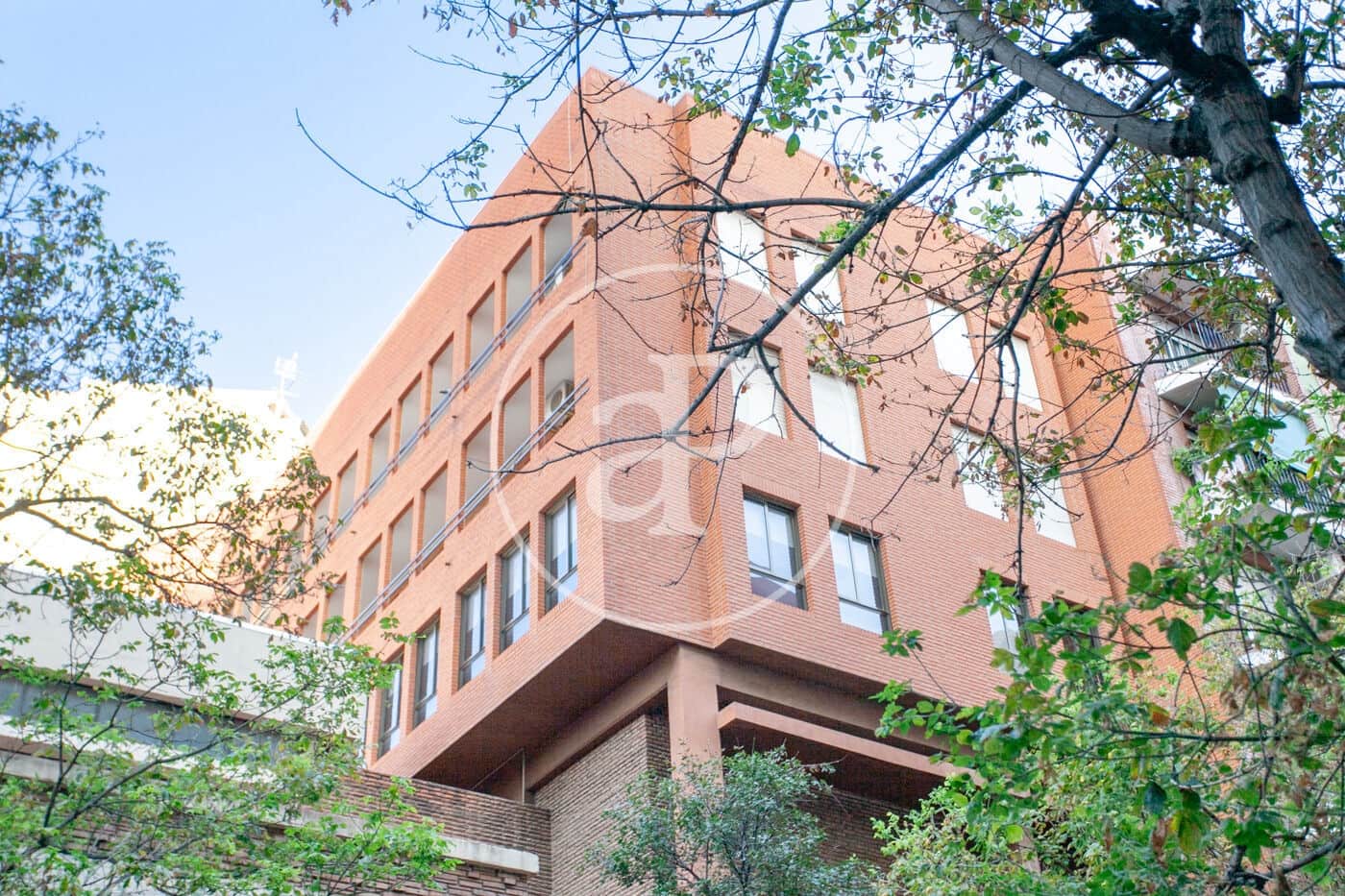 5 soverom Leilighet til leie i Valencia by - € 2 200 (Ref: 9255351)