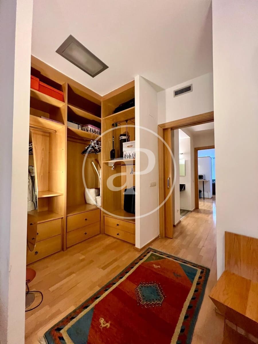 1 bedroom Apartment for rent in Valencia city - € 2,000 (Ref: 9255352)