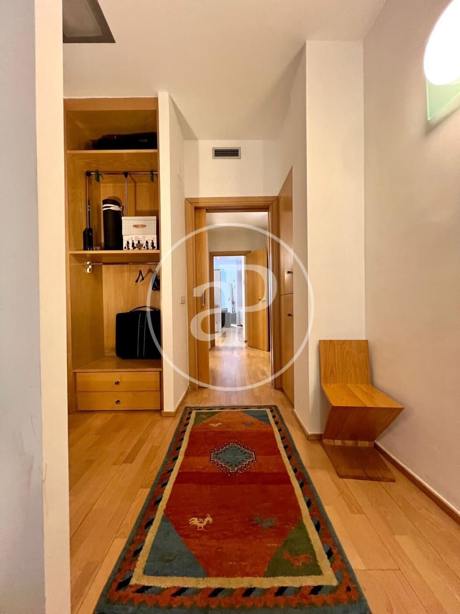 1 bedroom Apartment for rent in Valencia city - € 2,000 (Ref: 9255352)