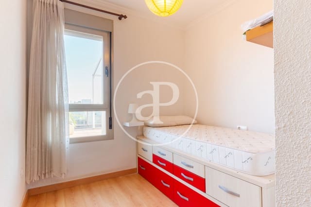 3 makuuhuone Kattohuoneisto vuokrattavana paikassa Valterna, Paterna mukana uima-altaan - 1 650 € (Ref: 9258181)