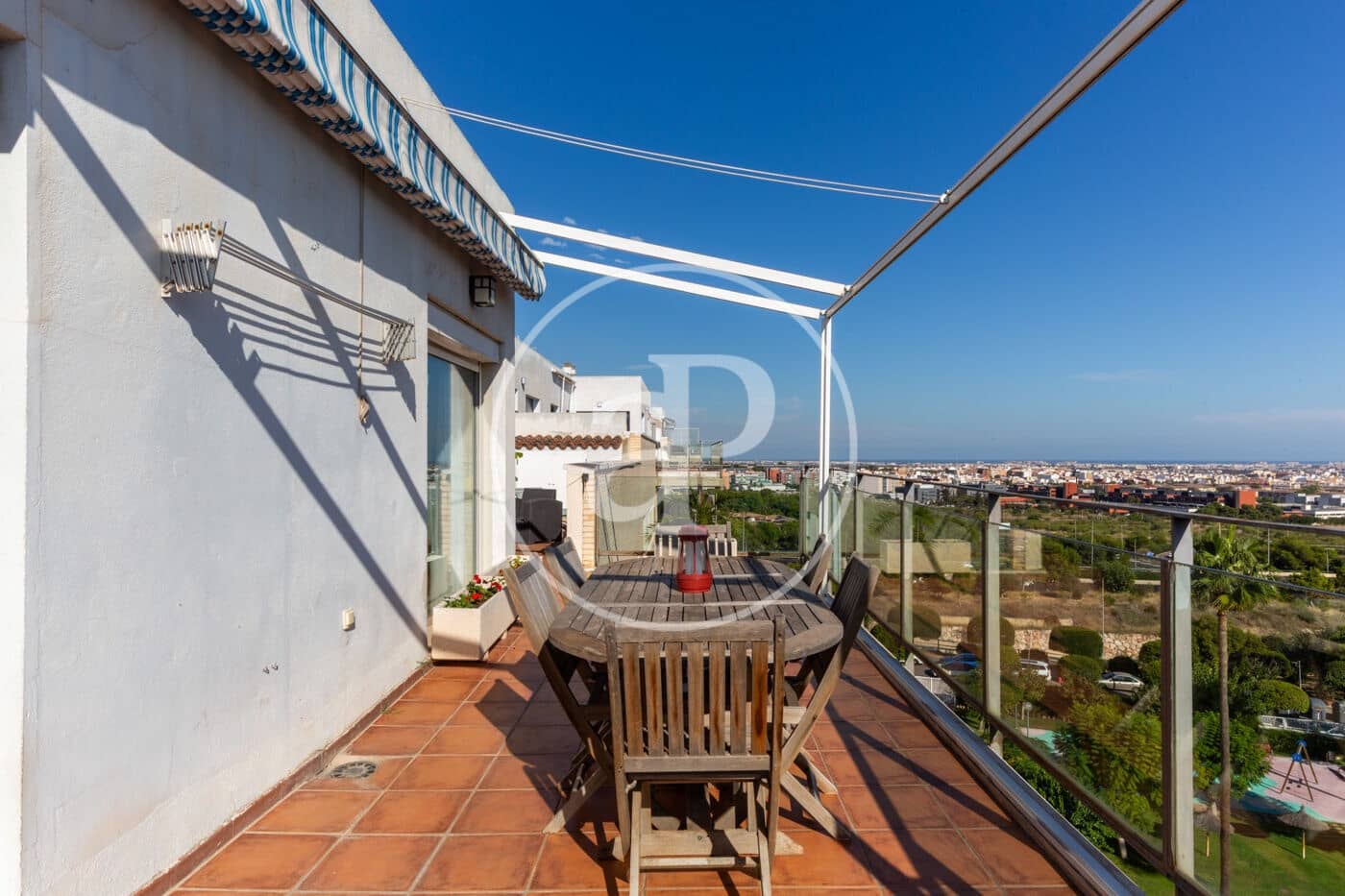 3 bedroom Penthouse for rent in Paterna with pool - € 1,650 (Ref: 9258181)