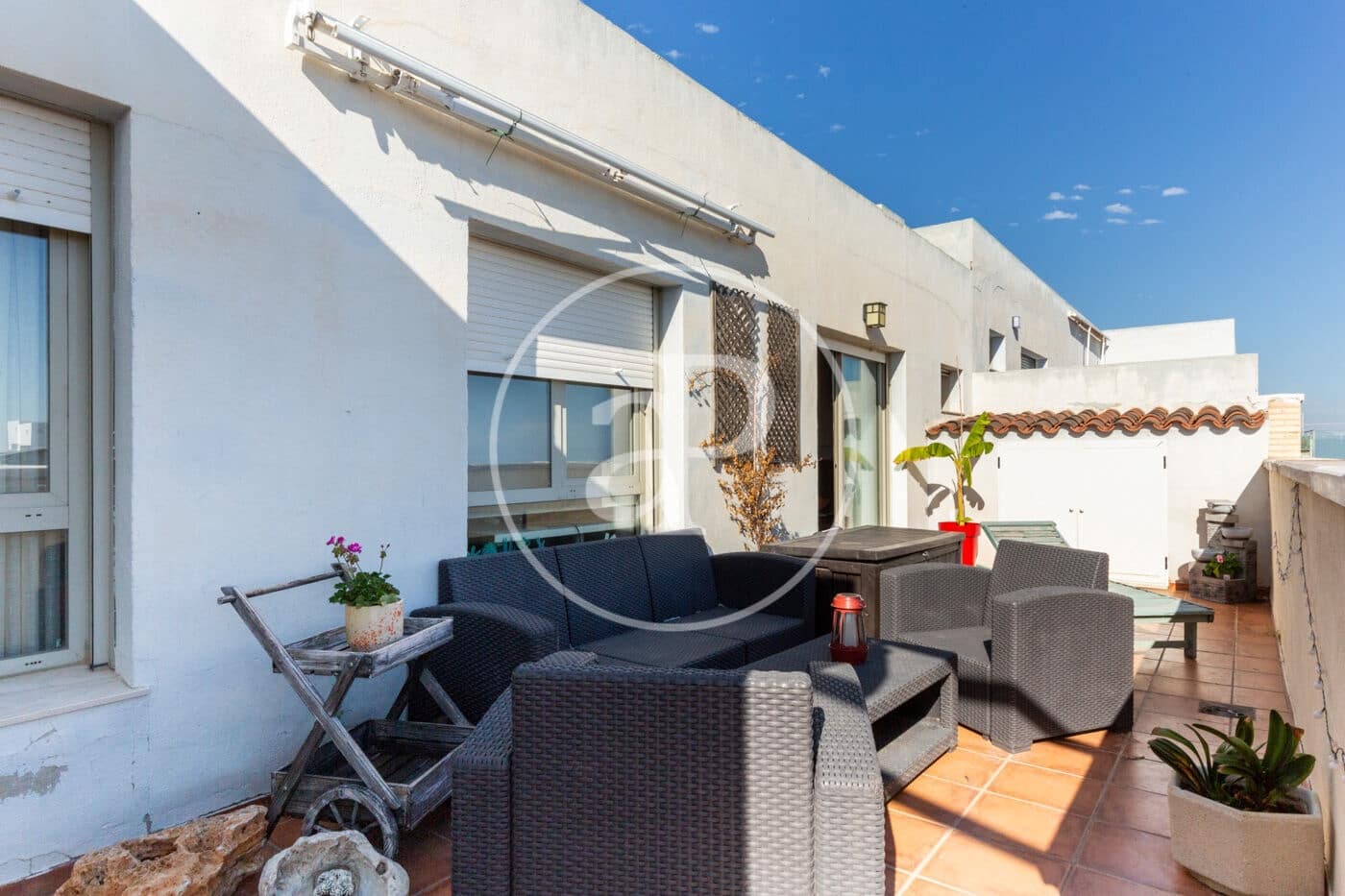 3 bedroom Penthouse for rent in Paterna with pool - € 1,650 (Ref: 9258181)