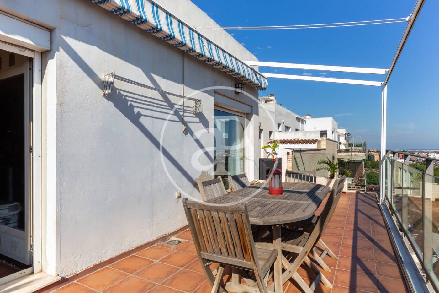 3 bedroom Penthouse for rent in Paterna with pool - € 1,650 (Ref: 9258181)