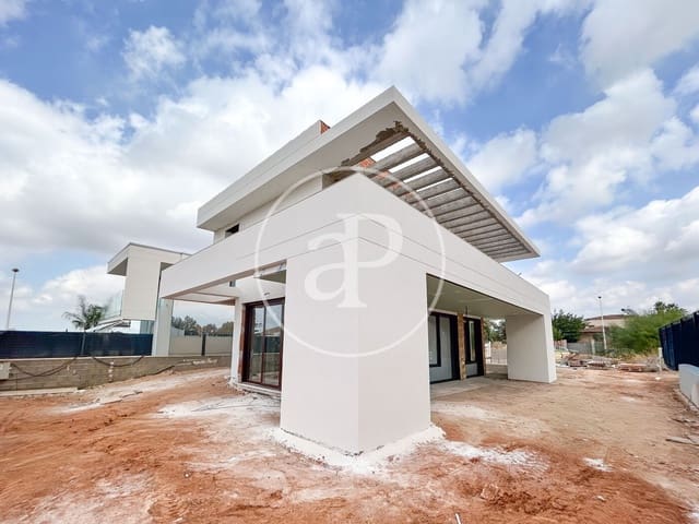 4 soverom Villa til salgs i L'Eliana med svømmebasseng - € 875 000 (Ref: 9258183)