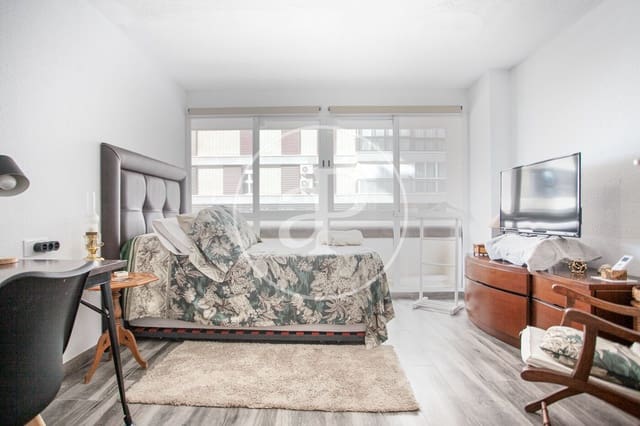 3 soveværelse Lejlighed til salg i Ensanche - Diputacion, Alicante by - € 280.000 (Ref: 9264635)