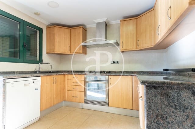 Chalet de 3 habitaciones en La Cañada, Paterna en venta con piscina - 450.000 € (Ref: 9269826)