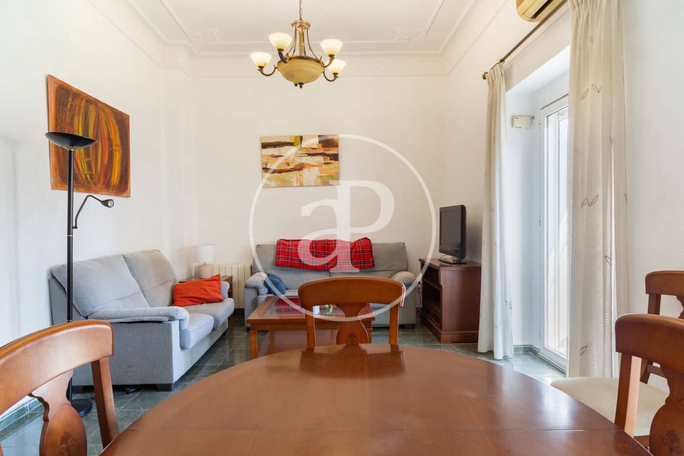 Apartamento de 3 habitaciones en València ciudad en alquiler - 1.800 € (Ref: 9269829)