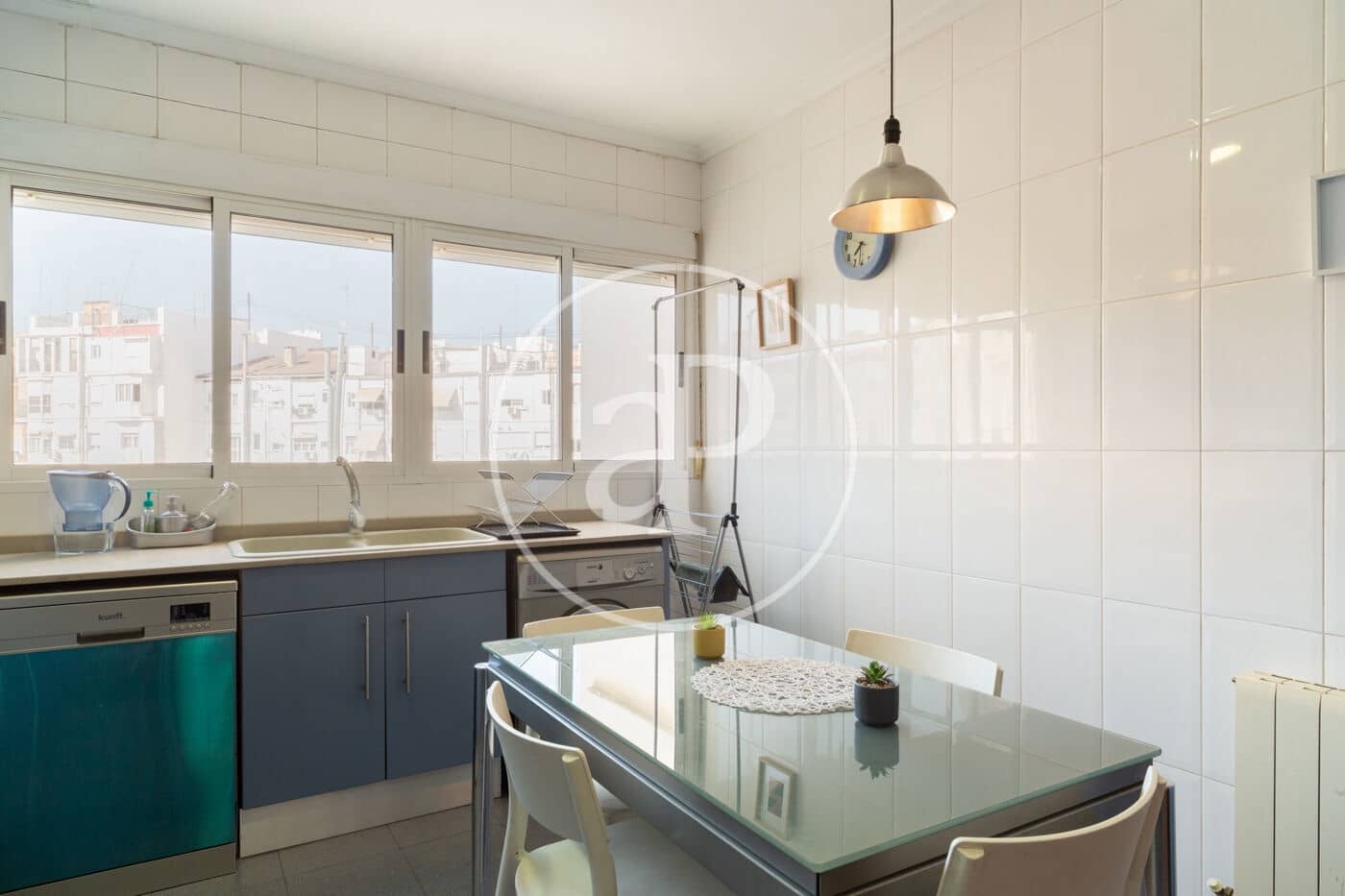 Apartamento de 3 habitaciones en València ciudad en alquiler - 1.800 € (Ref: 9269829)
