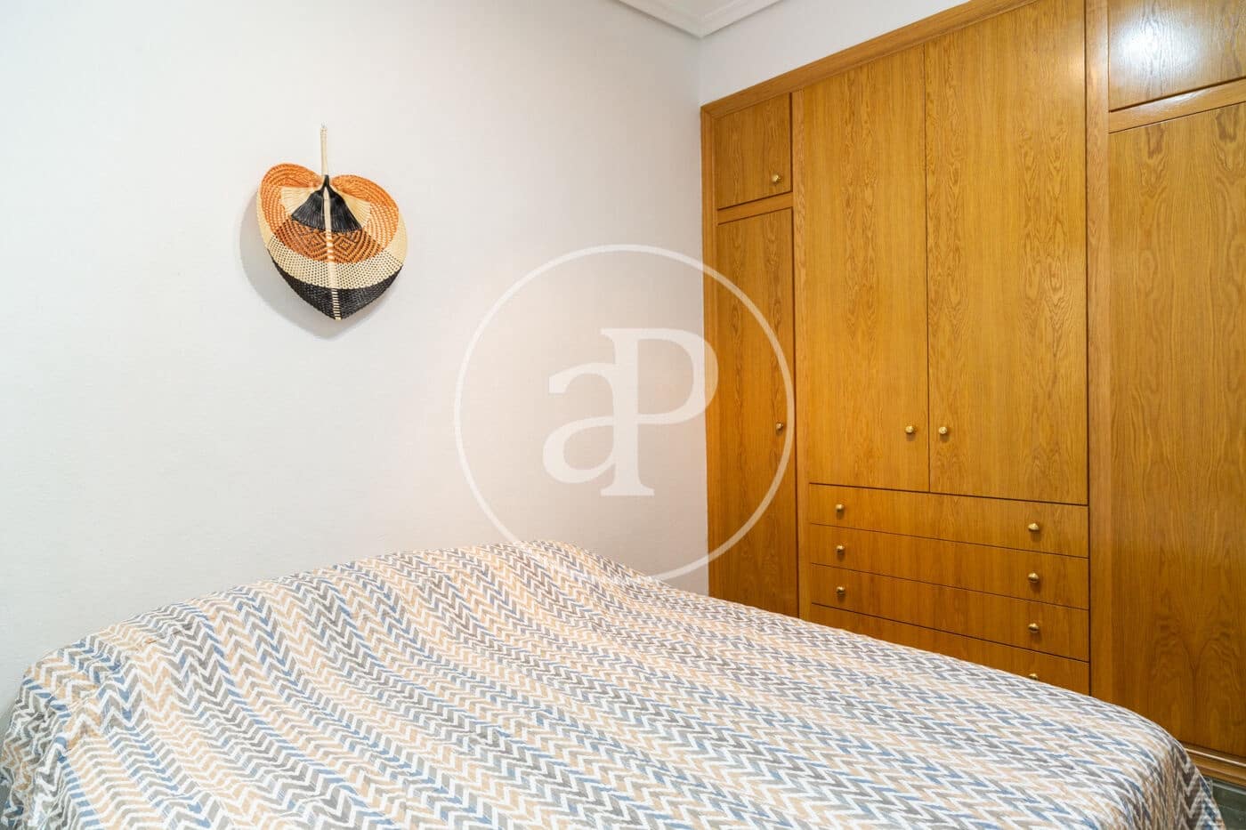 Apartamento de 3 habitaciones en València ciudad en alquiler - 1.800 € (Ref: 9269829)