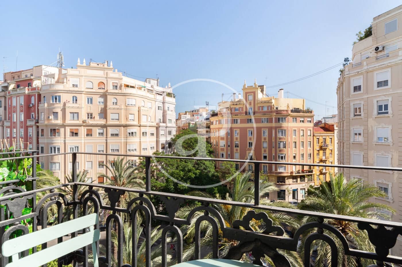 Apartamento de 3 habitaciones en València ciudad en alquiler - 1.800 € (Ref: 9269829)