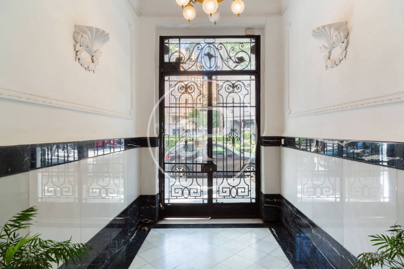 Apartamento de 3 habitaciones en València ciudad en alquiler - 1.800 € (Ref: 9269829)