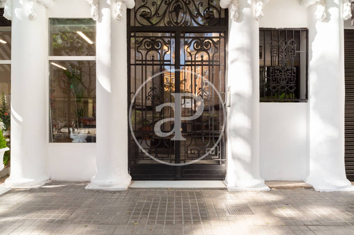 Apartamento de 3 habitaciones en València ciudad en alquiler - 1.800 € (Ref: 9269829)