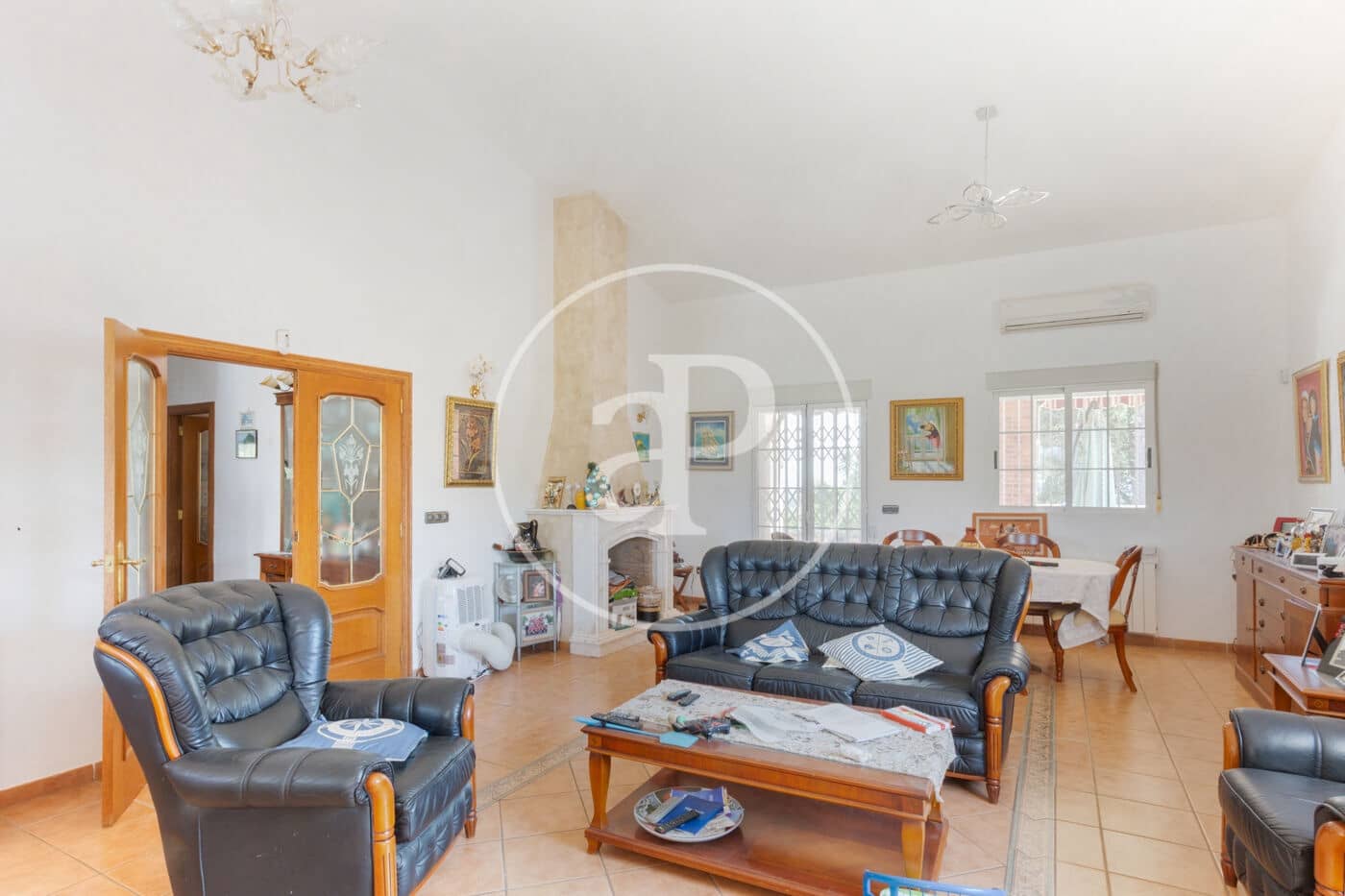 6 soveværelse Villa til salg i Chiva - € 410.000 (Ref: 9271494)